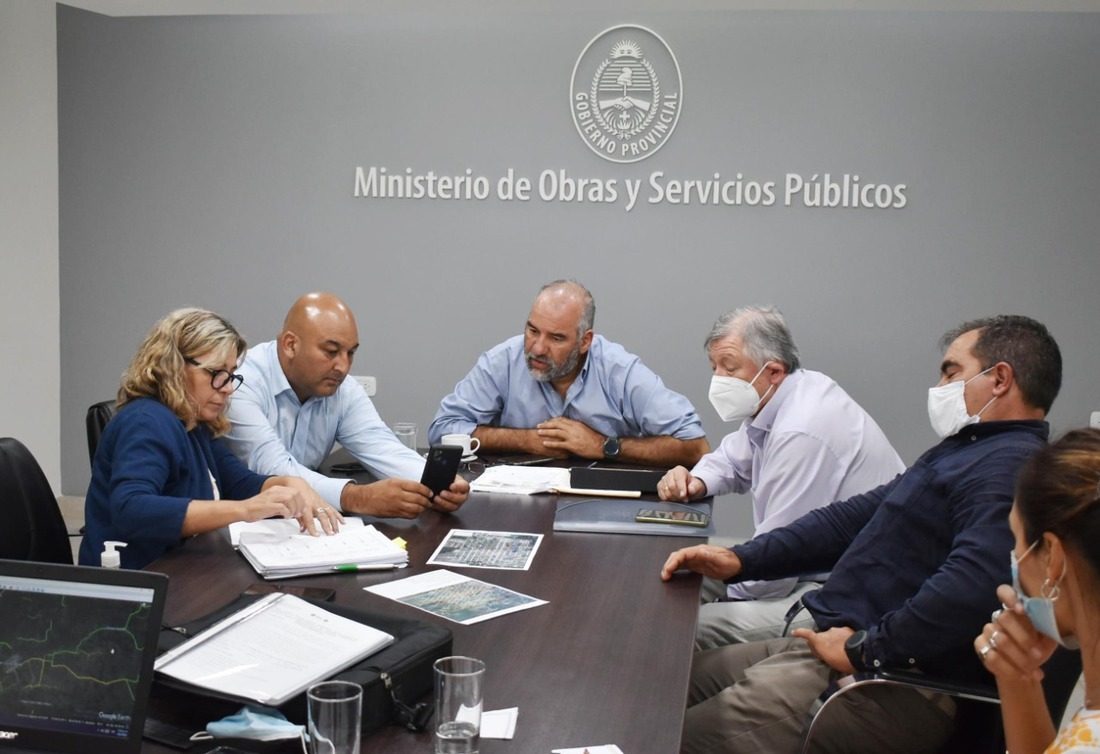 27-4-2022_reunion_en_ministerio_de_obras_y_servicios_publicos_(3)